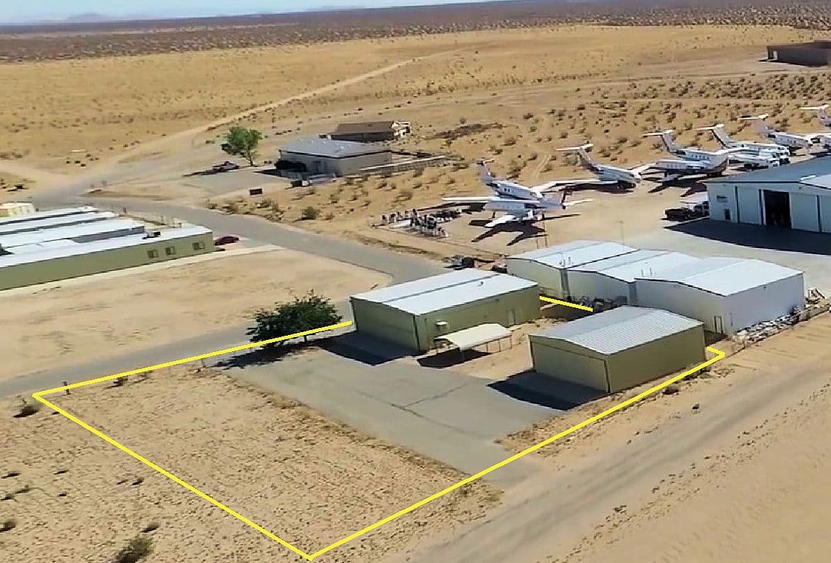 hangar popup image 8