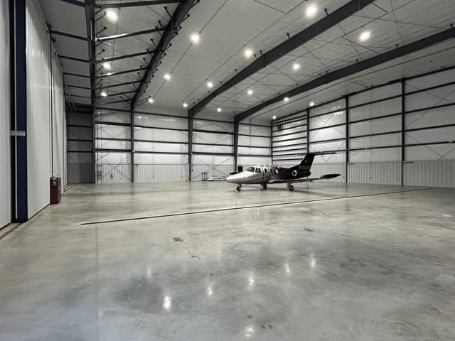 hangar popup image 6