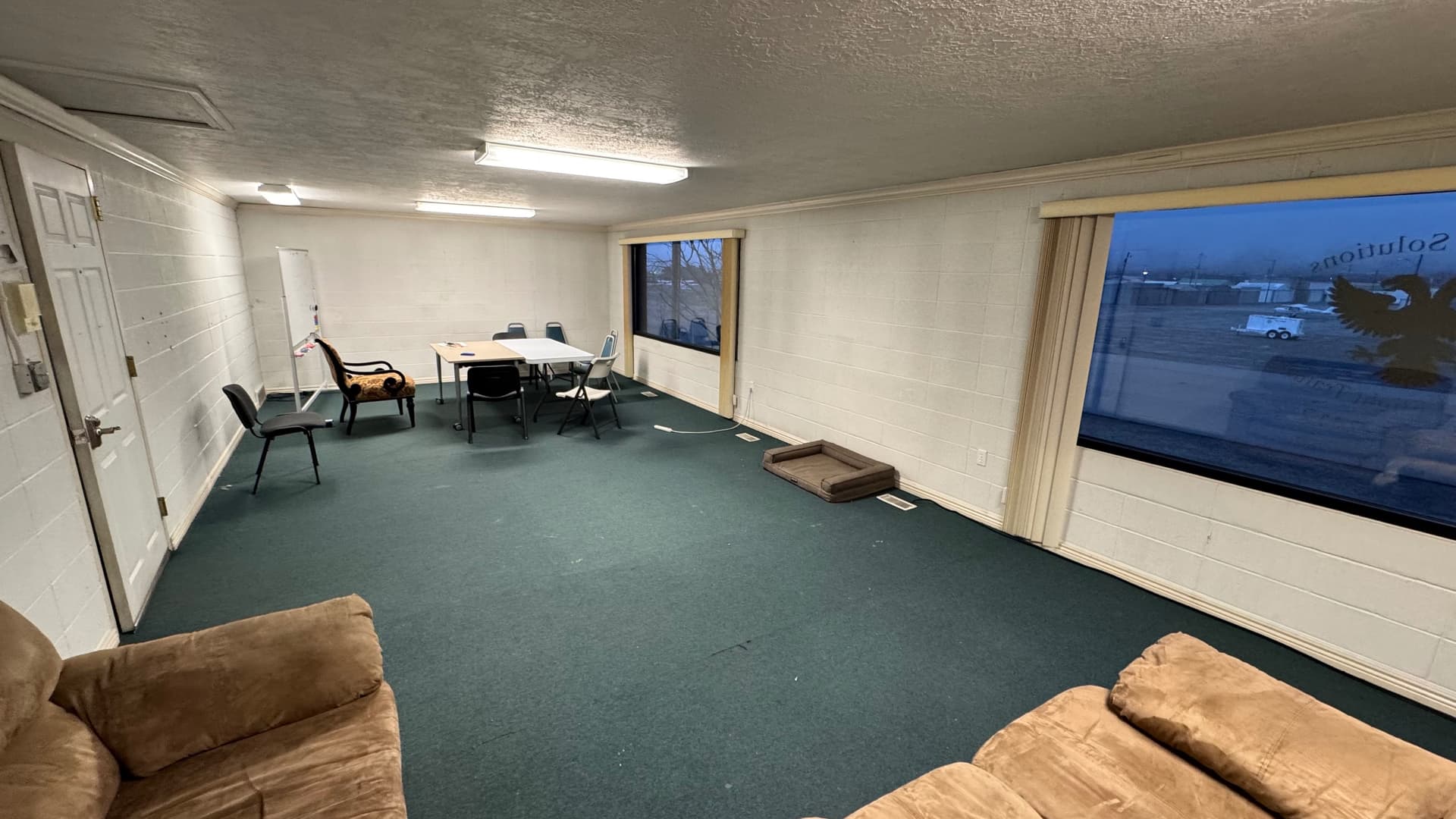 hangar popup image 5