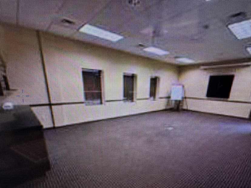 hangar popup image 5