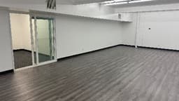 Hangar and Office Space thumbnail 2