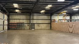 Hangar and Office Space thumbnail 3