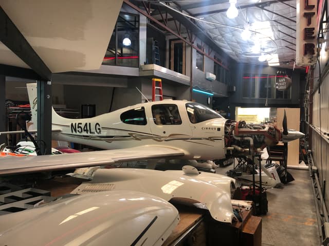 HANGAR with crews quarters - Aircraft Hangar for sale - Hangar Direct