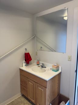 LARGE MULTIPLE AIRCRAFT 5500 SF DUAL DOOR HANGAR thumbnail 6