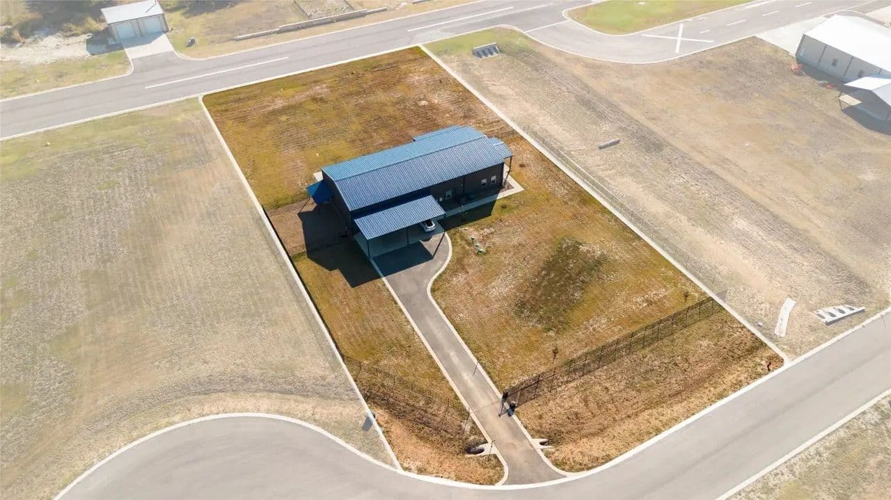 hangar popup image 14