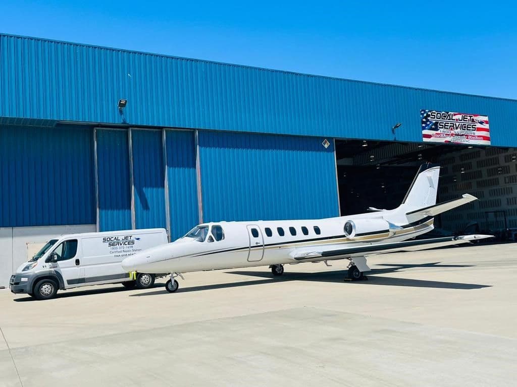 hangar popup image 2