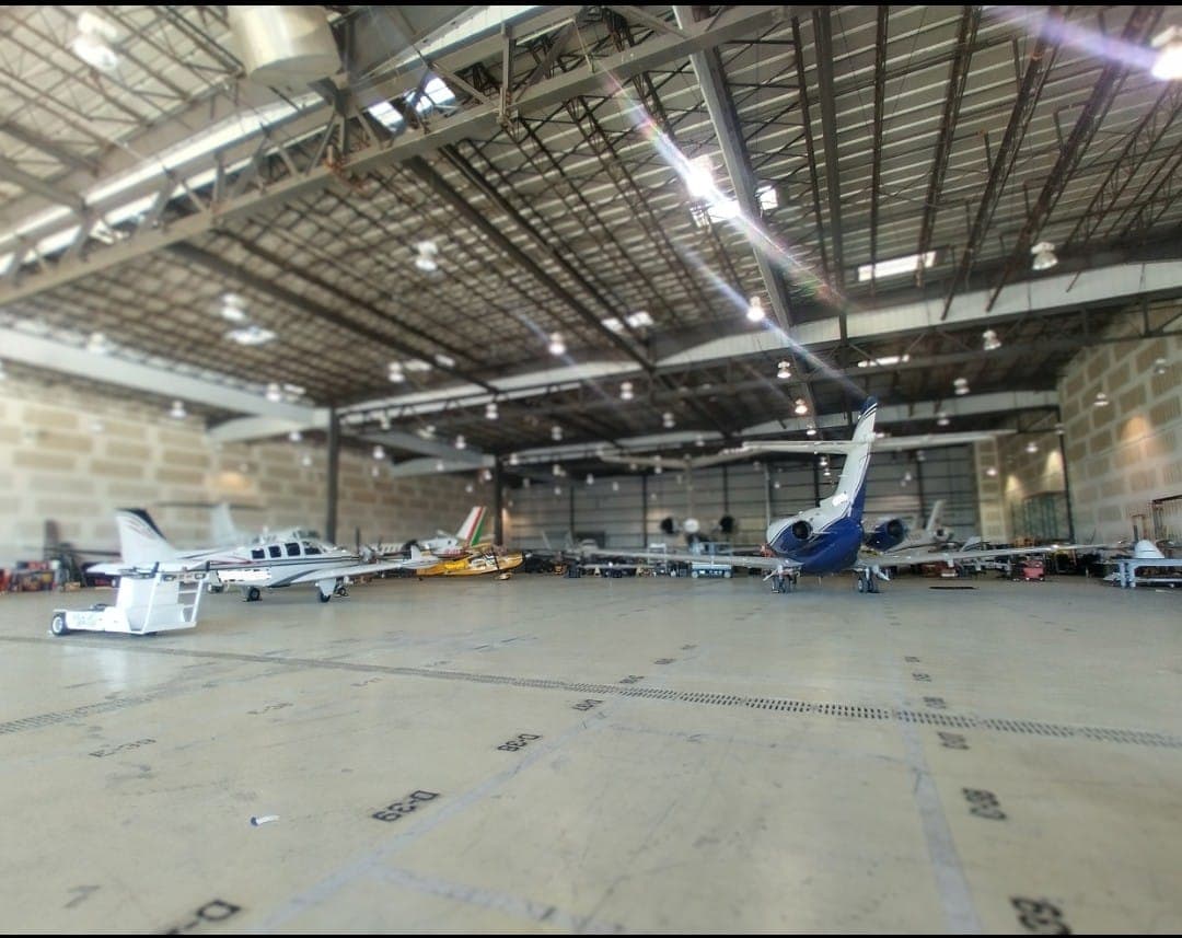 hangar popup image 5