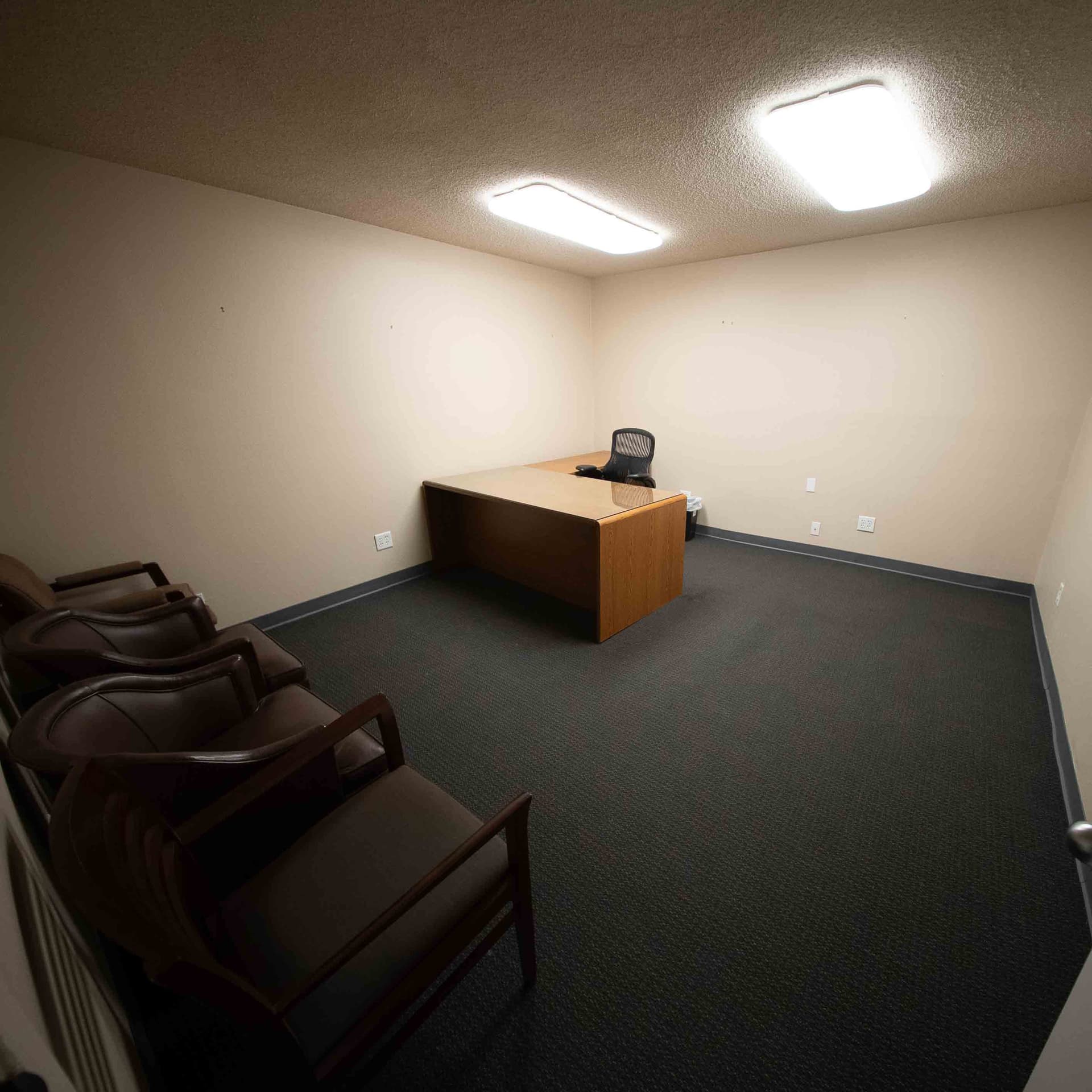 hangar popup image 9