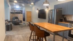 Pilot designed hangar with luxury pilots lounge and office at KGKT thumbnail 10