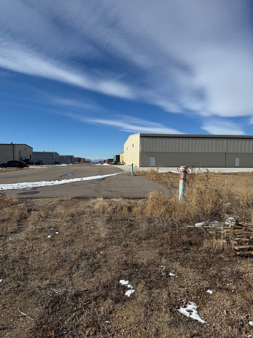 hangar popup image 6