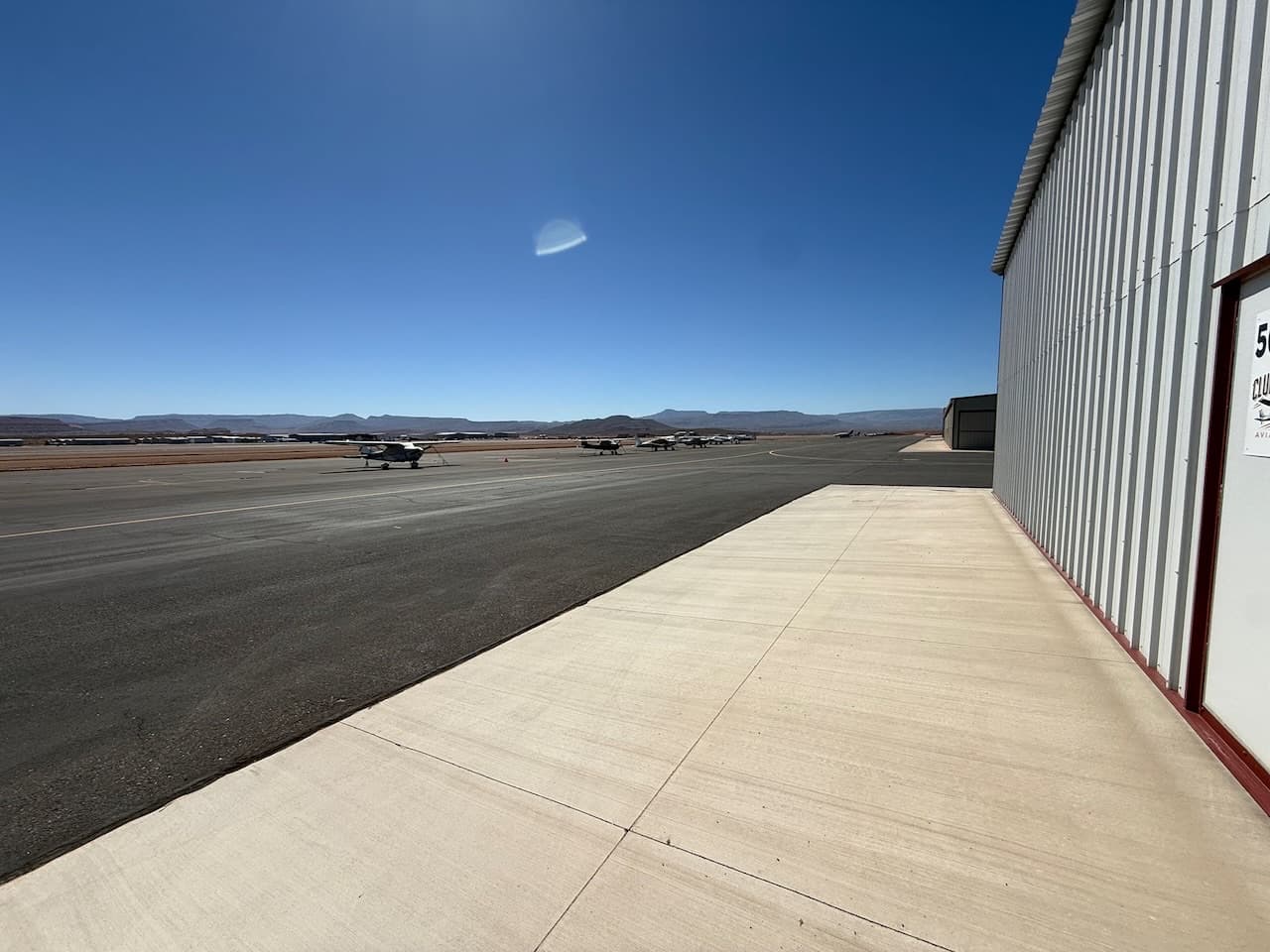 hangar popup image 2