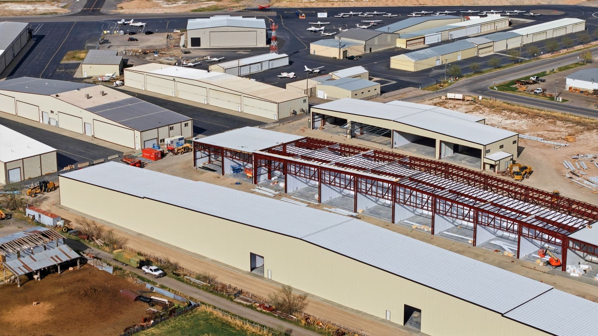 hangar popup image 3