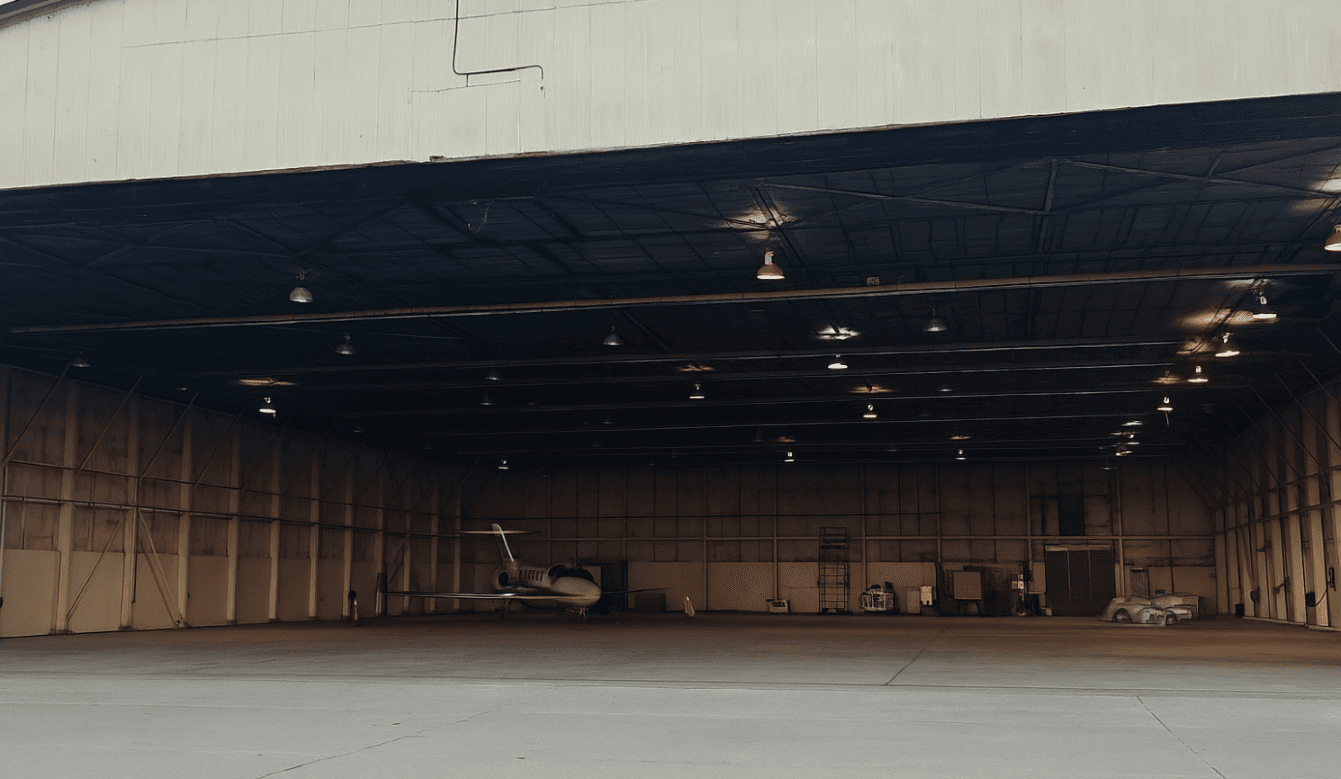 hangar popup image 3