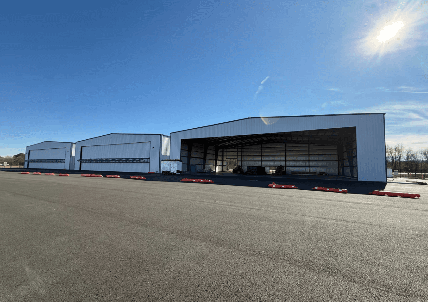 hangar popup image 1