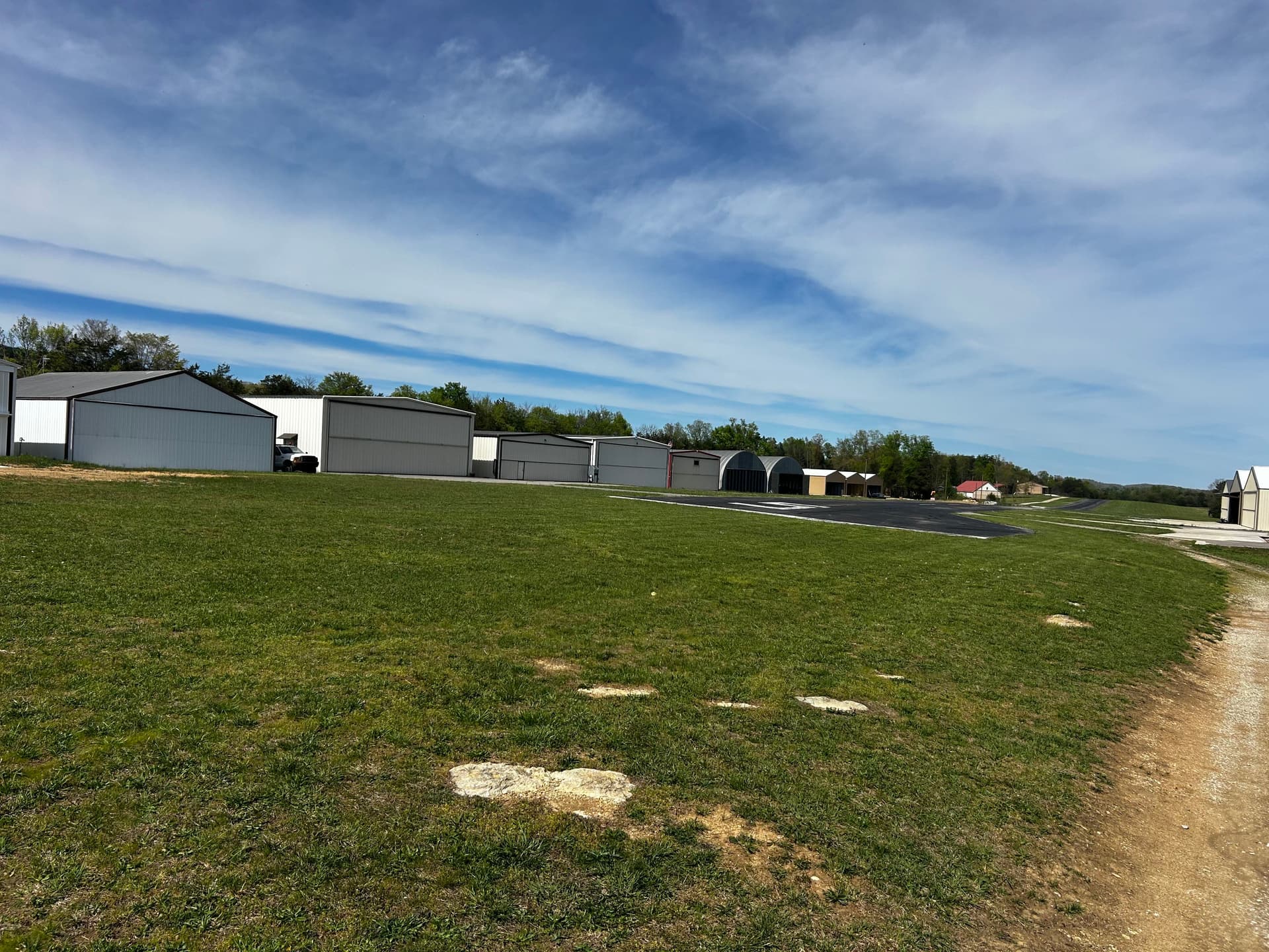 hangar popup image 2