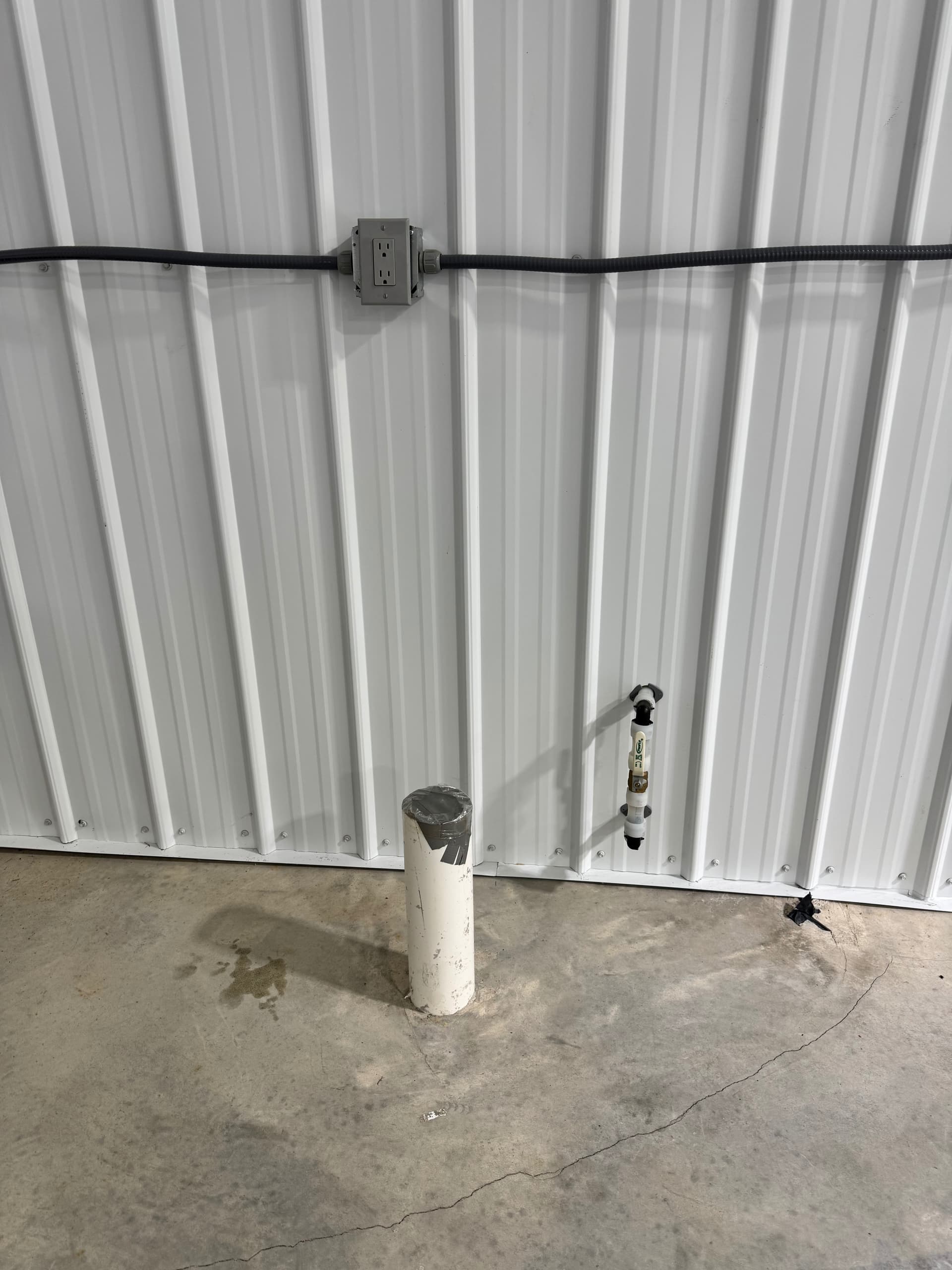 hangar popup image 7