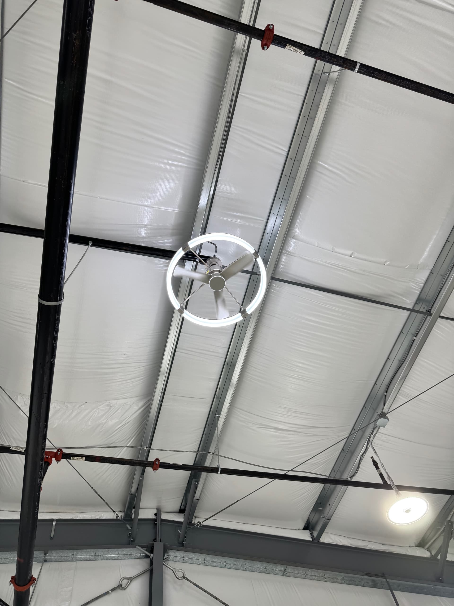 hangar popup image 9