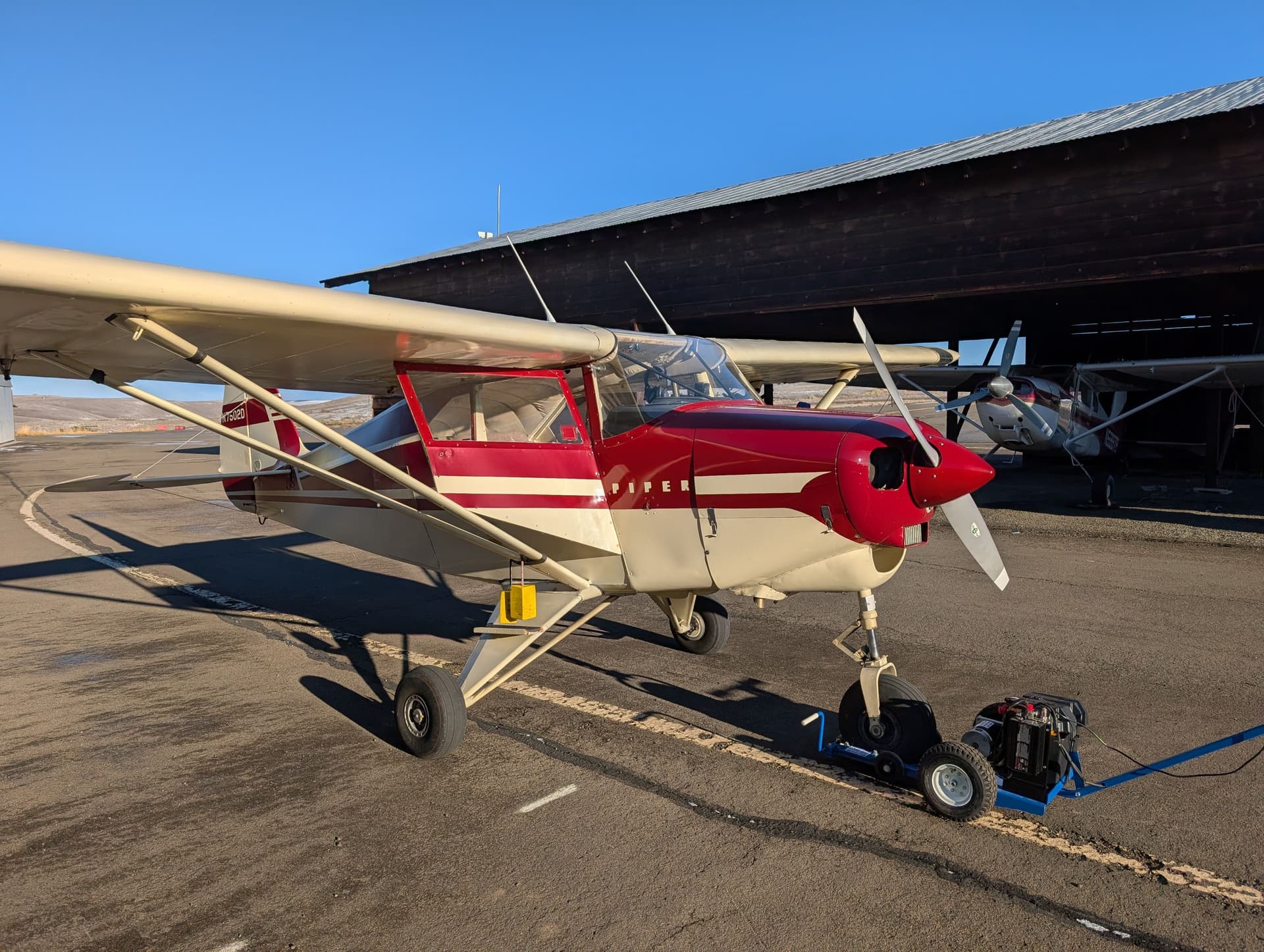 hangar popup image 5