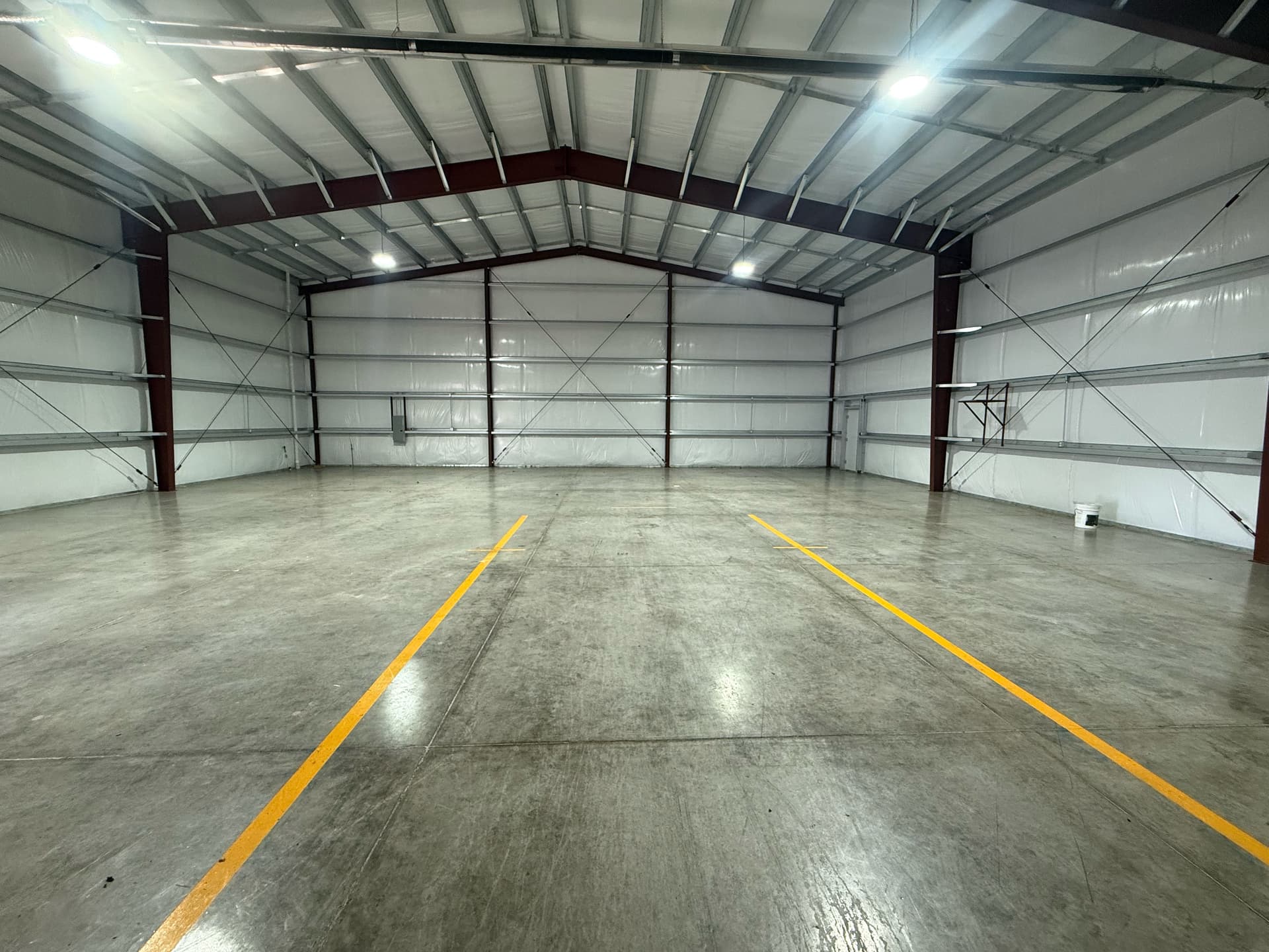 hangar popup image 3