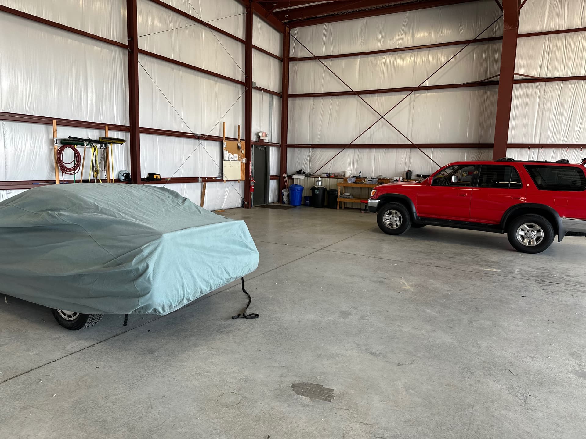 hangar popup image 6