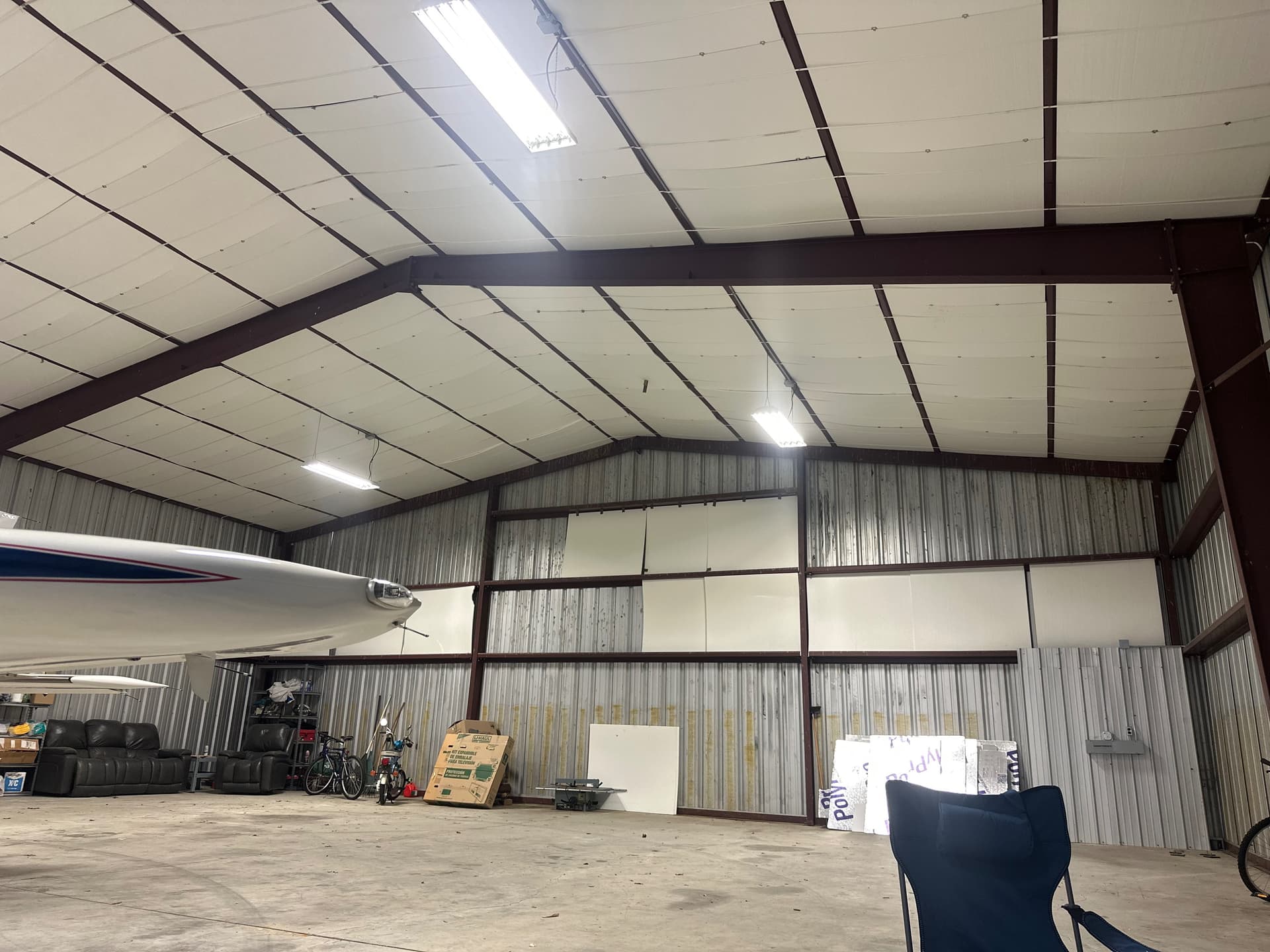 hangar popup image 3