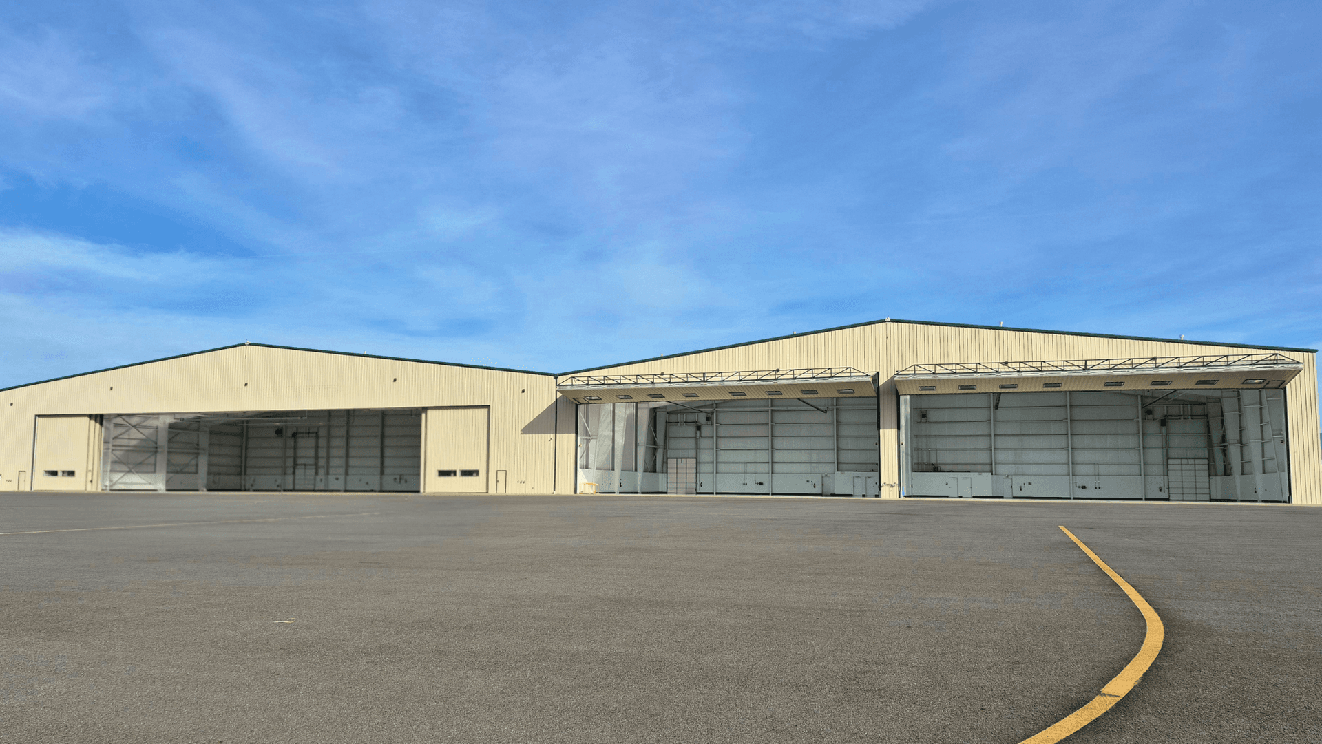 hangar popup image 11