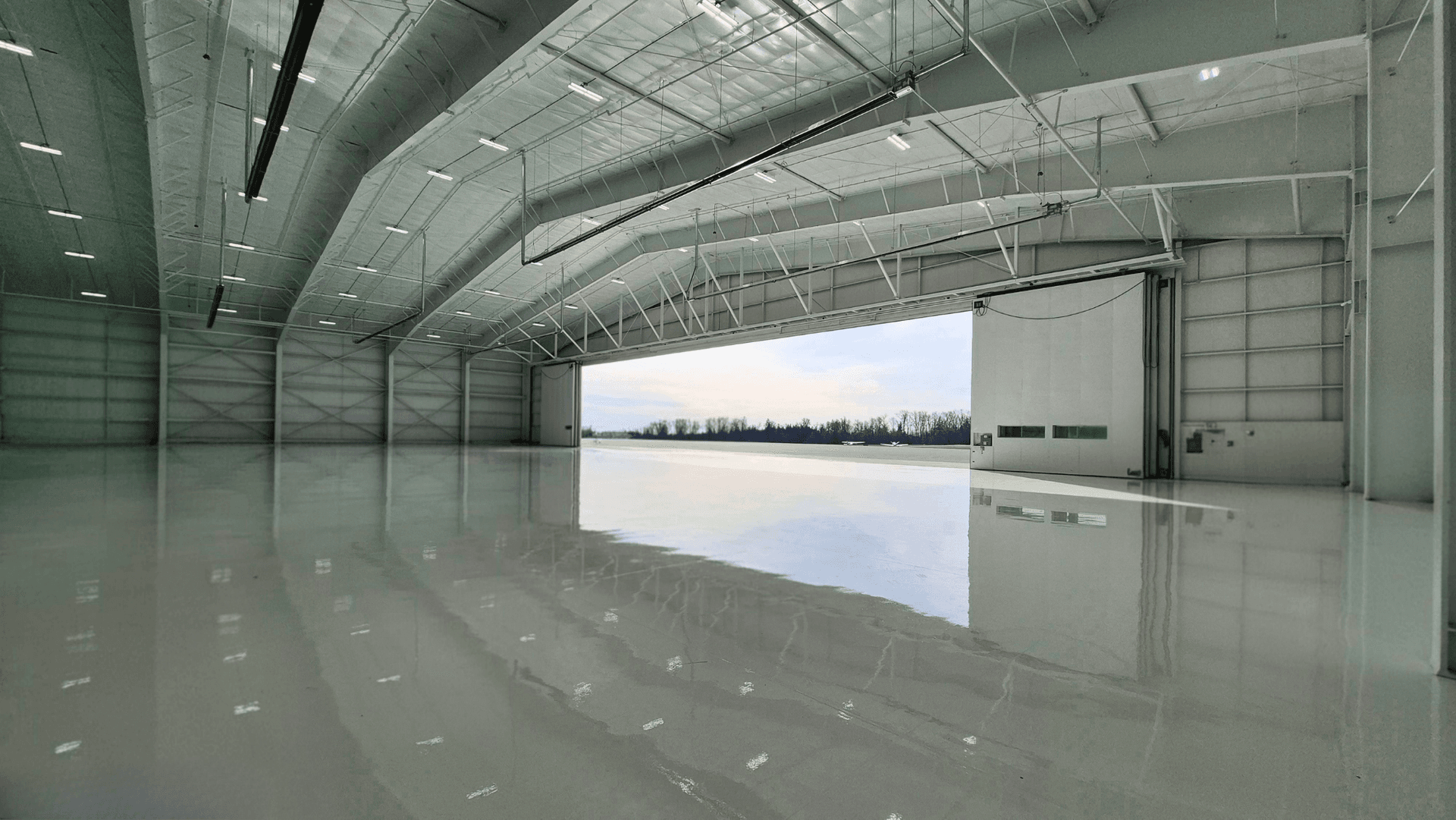 hangar popup image 5