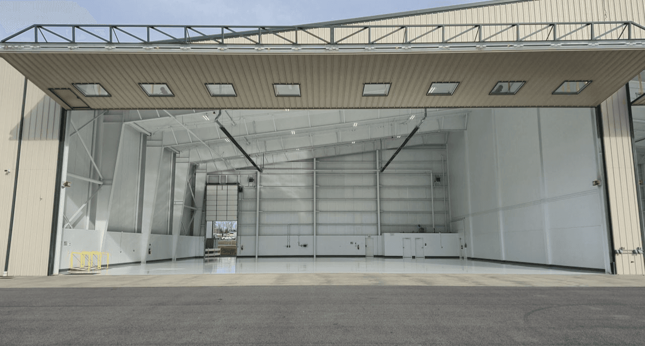 hangar popup image 6