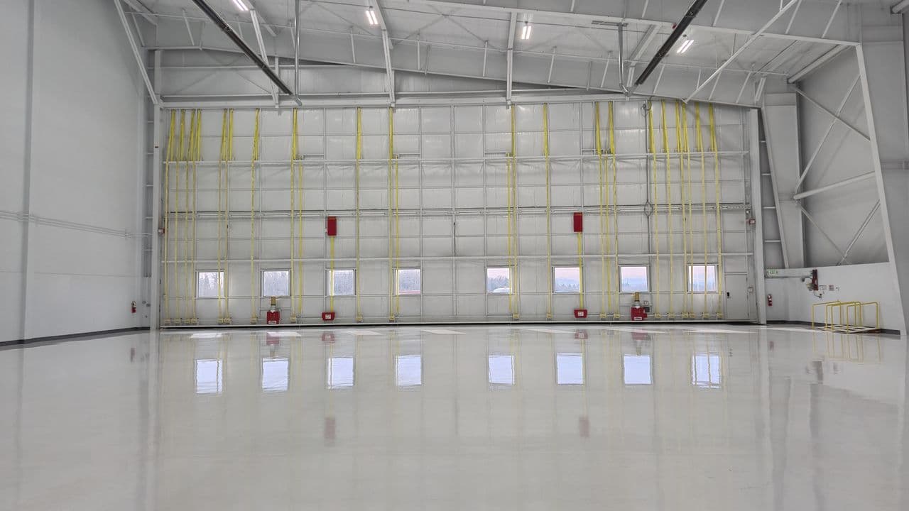 hangar popup image 8