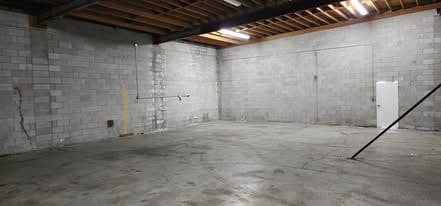 hangar popup image 3
