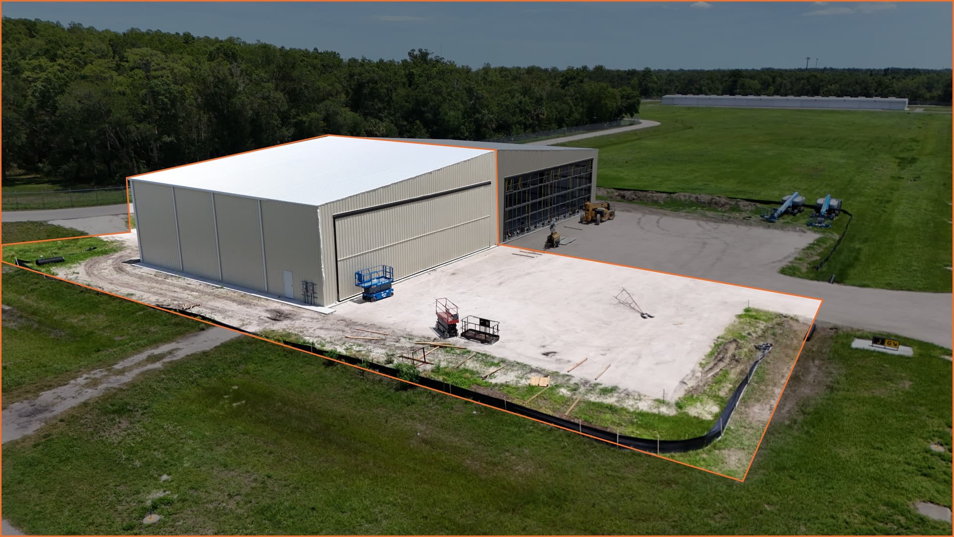 hangar popup image 1