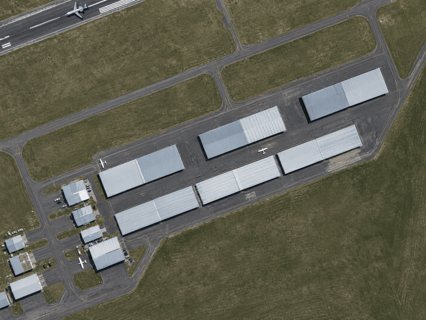 hangar popup image 5