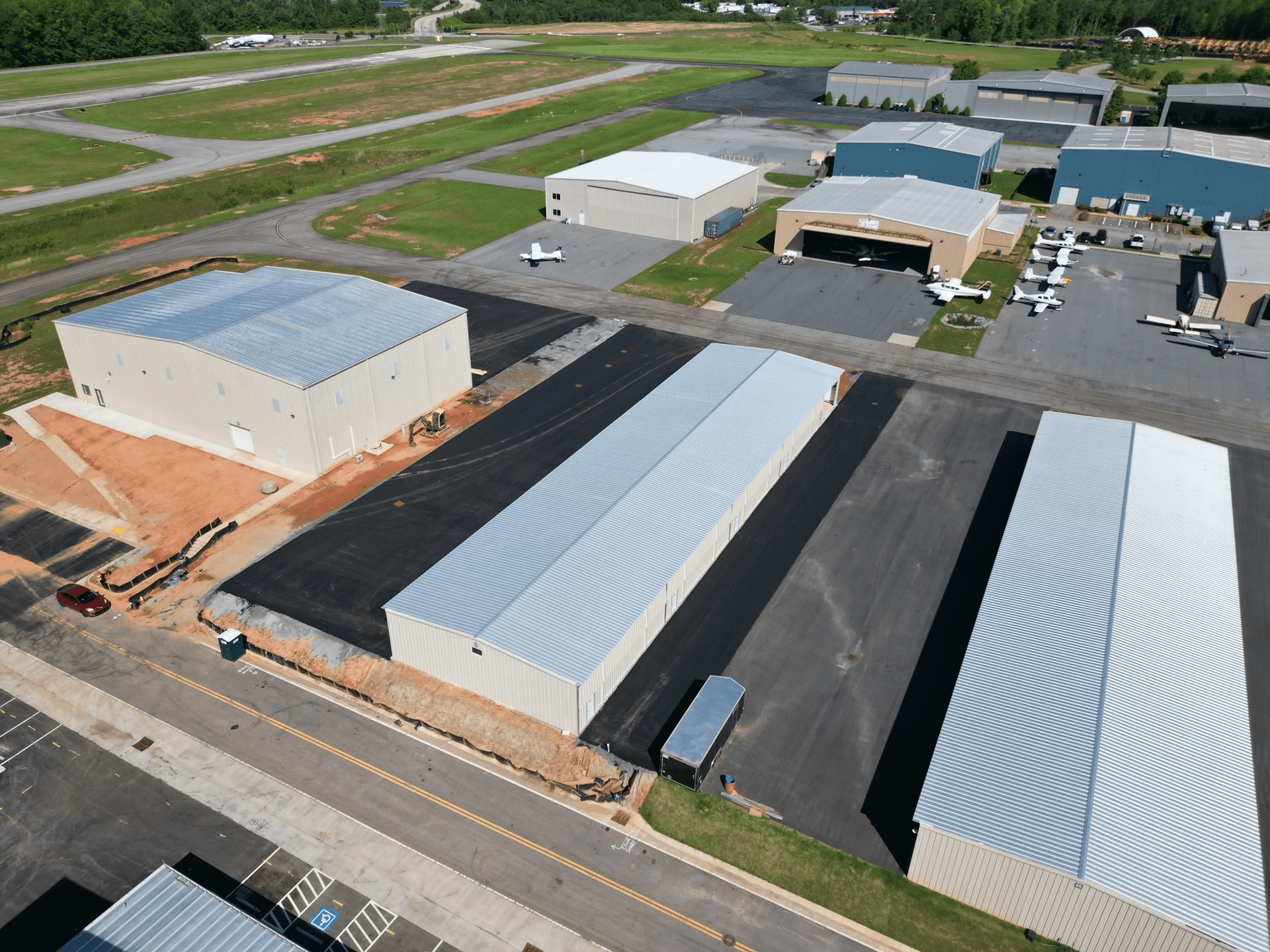 hangar popup image 2