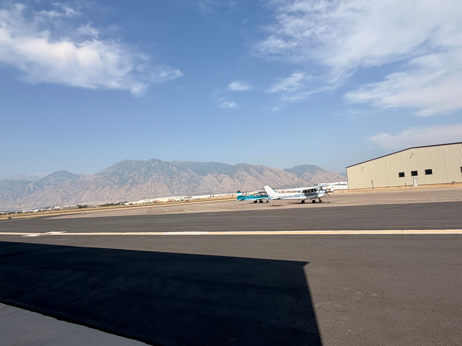 hangar popup image 2