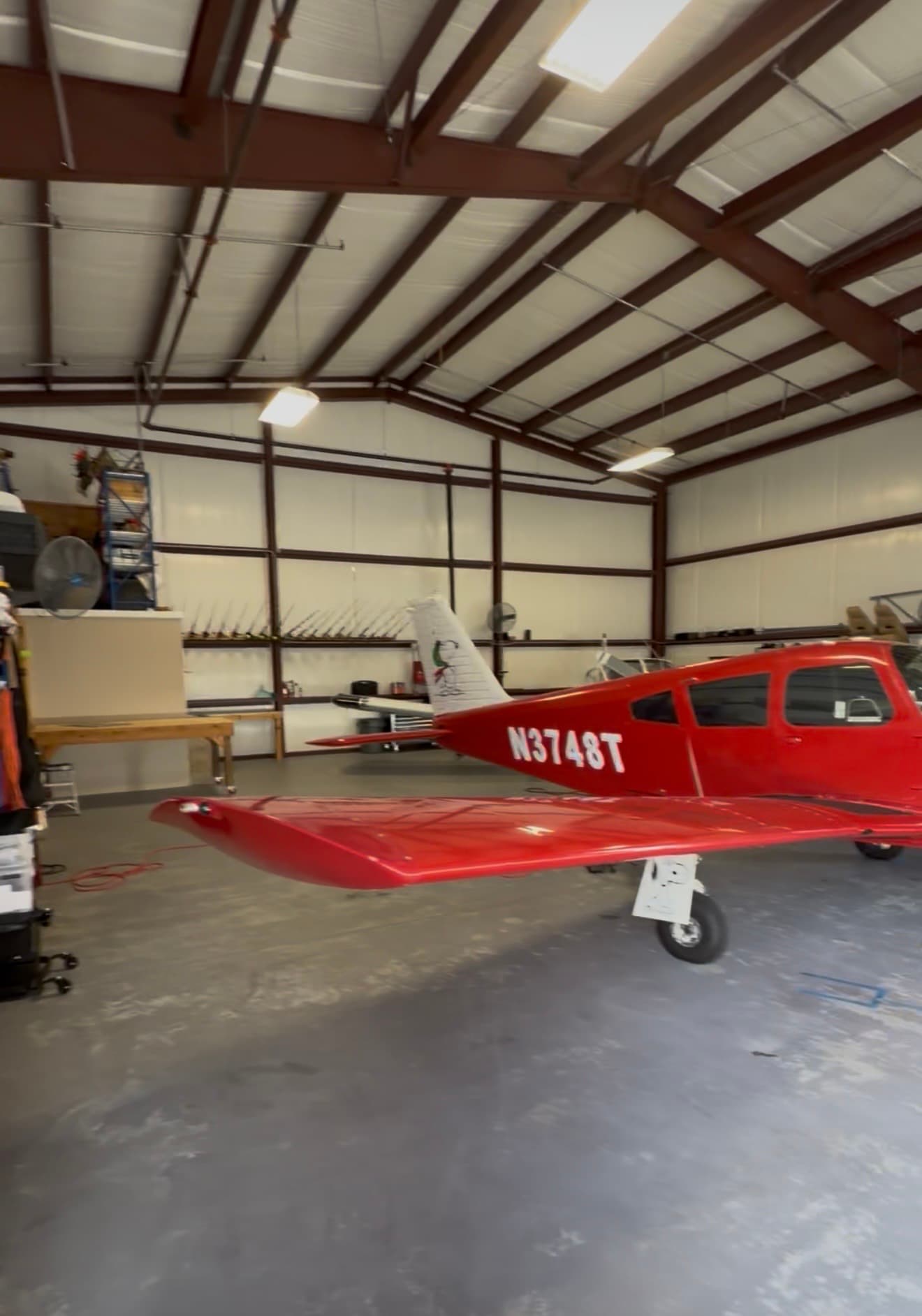 hangar popup image 3