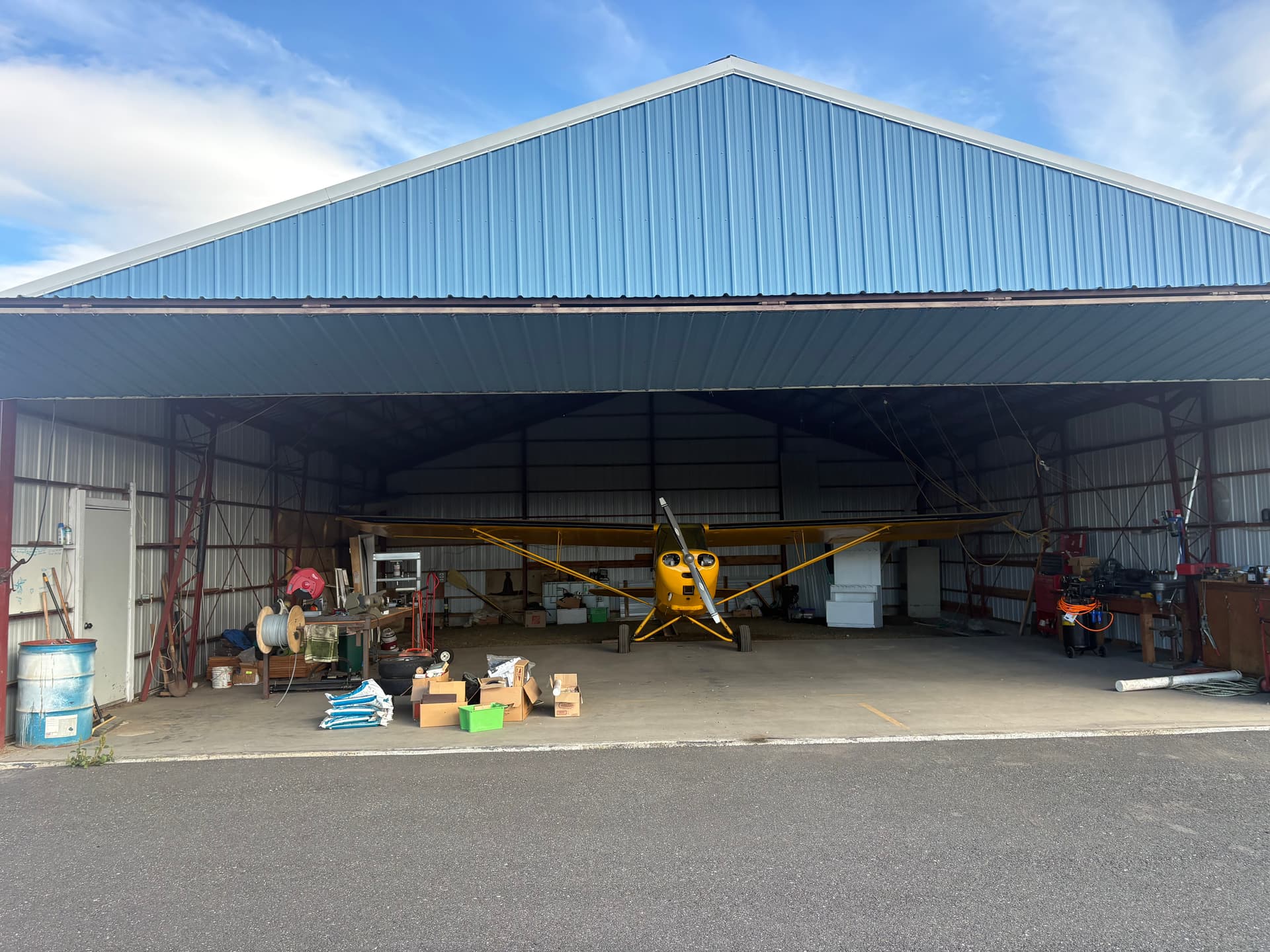 hangar popup image 7