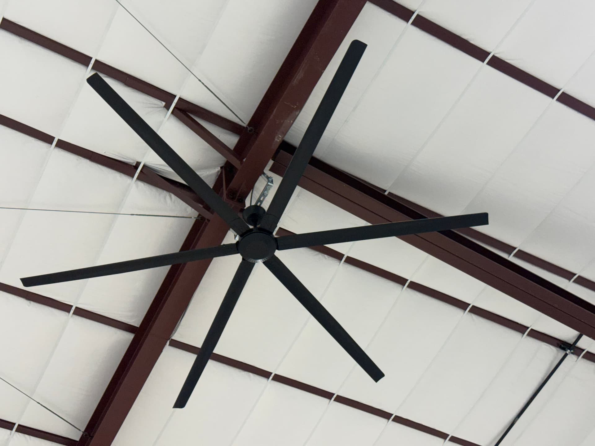 hangar popup image 7
