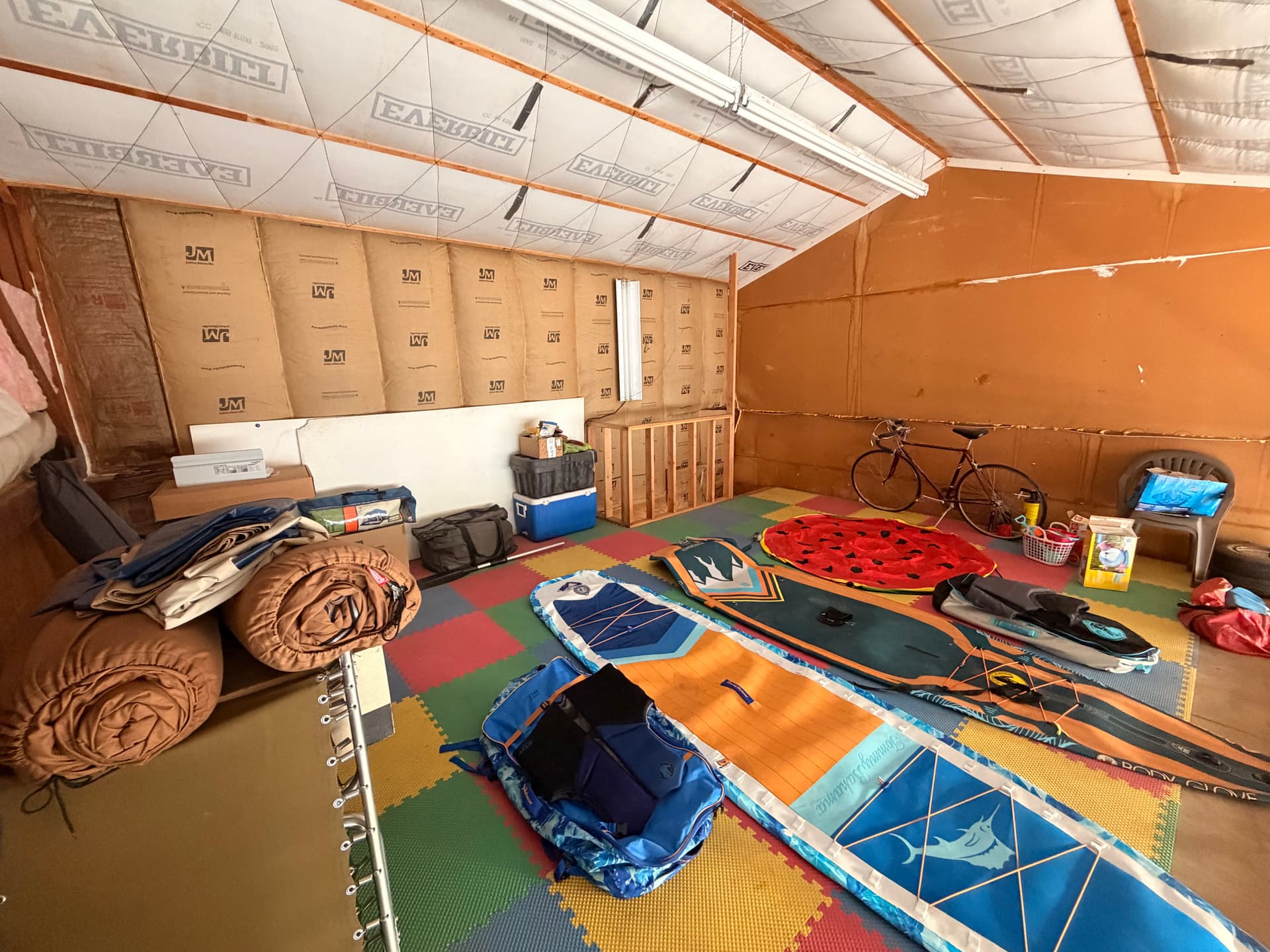 hangar popup image 5