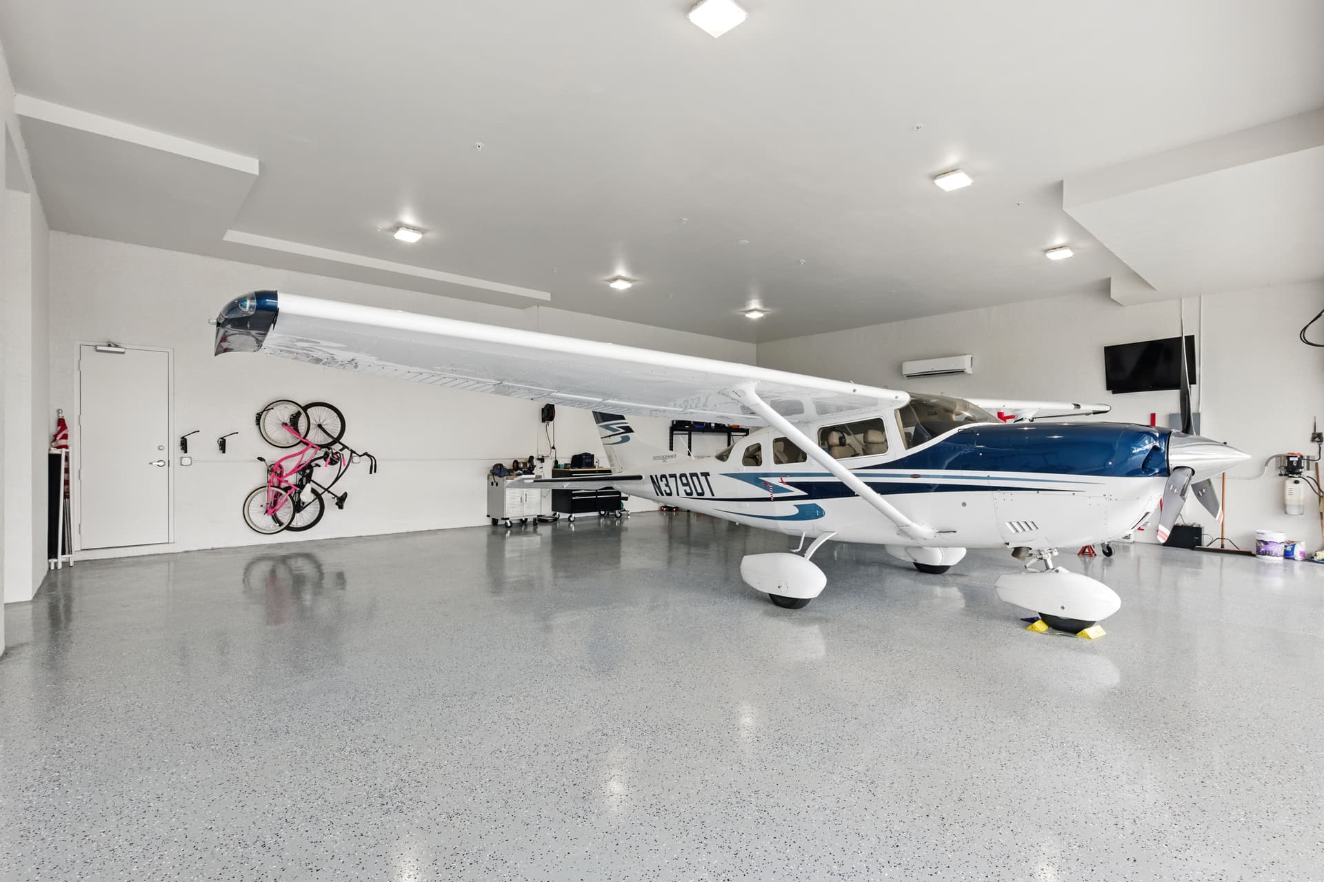 Hangar Image