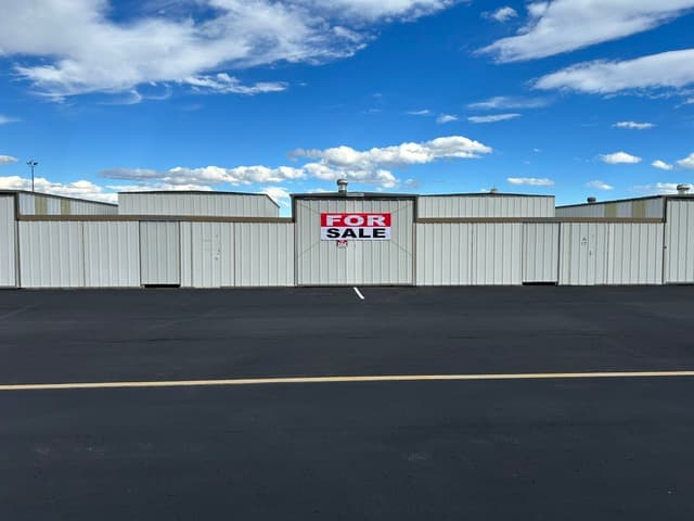 Hangar Image